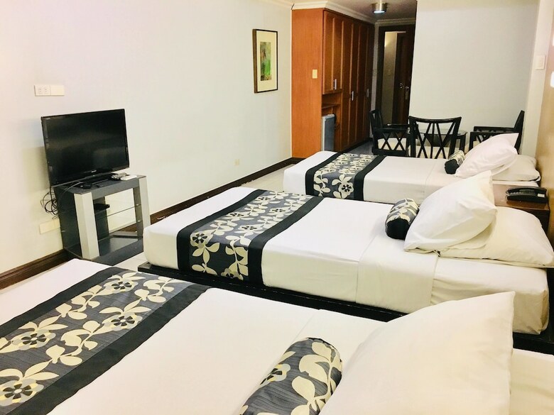 Hotel Jupiter Suites