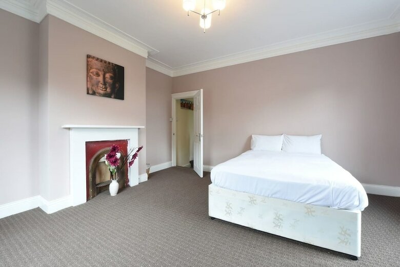 Meanwood Leeds Slp 19