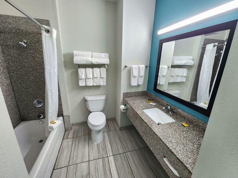 Hotel Best Western Plus Blue Angel Inn