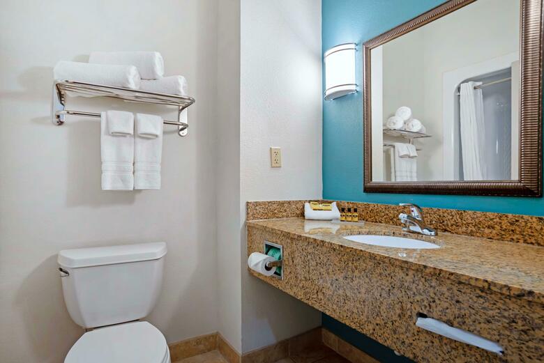 Hotel Best Western Plus Blue Angel Inn