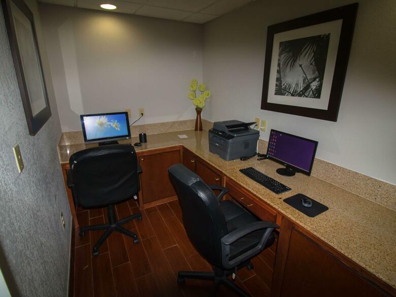 Hotel Best Western Plus Blue Angel Inn