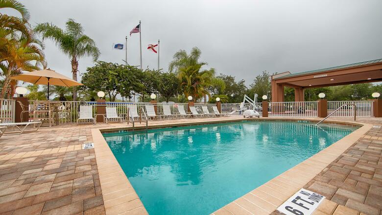 Hotel Best Western Plus Ambassador Suites Venice