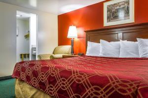 Motel Rodeway Inn & Suites Brunswick