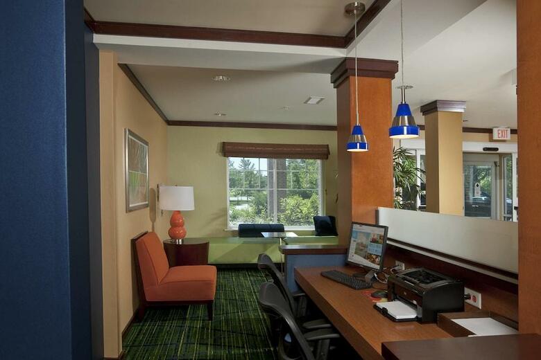Hotel Fairfield Inn & Suites By Marriott Brunswick Freeport