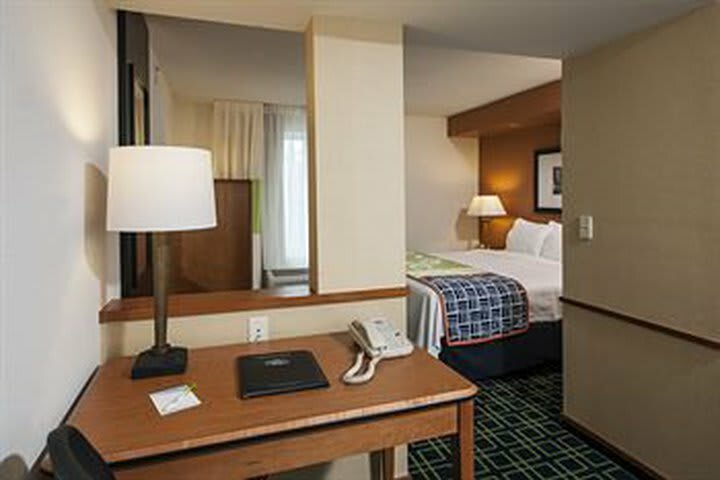 Hotel Fairfield Inn & Suites By Marriott Brunswick Freeport