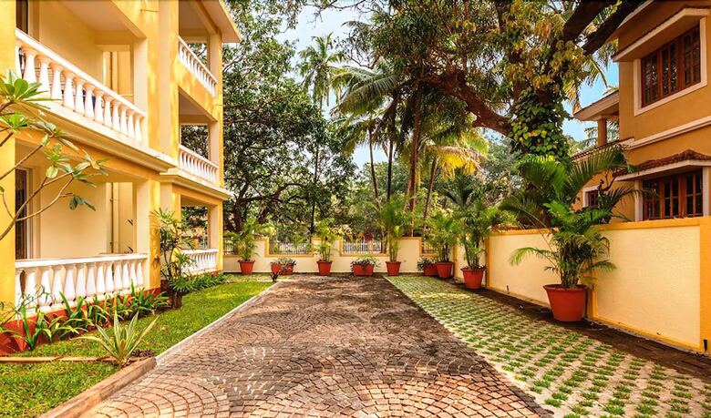 Apartamentos B&f Amber Gardens