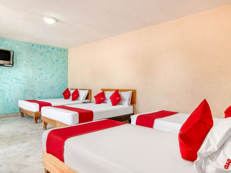 Hotel Capital O La Siesta