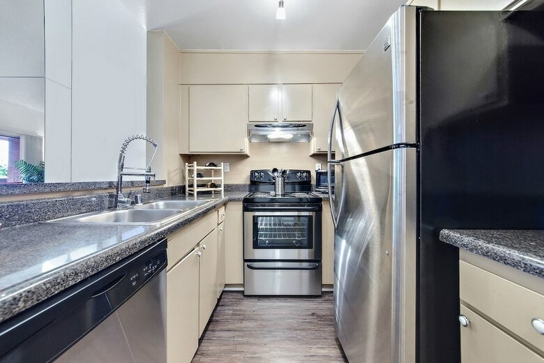 Apartamentos Harbor Luxury Condo Hotel