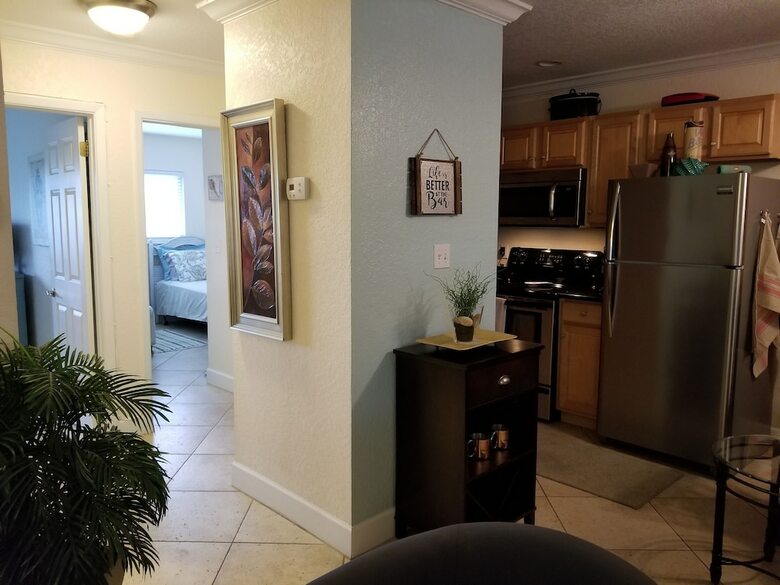 St.pete Beach Condo - 5 Min Walk To Beach