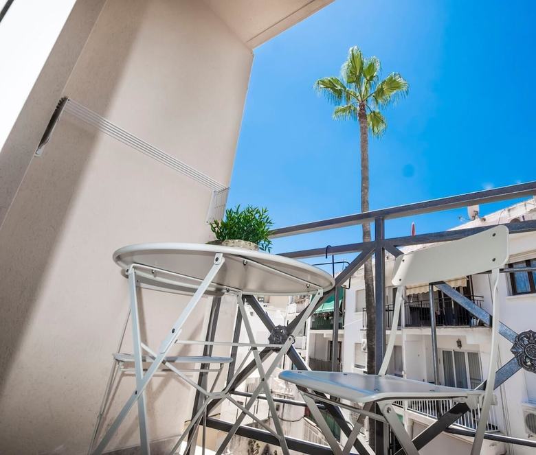 Malagasuite Torremolinos Center Life Apartment