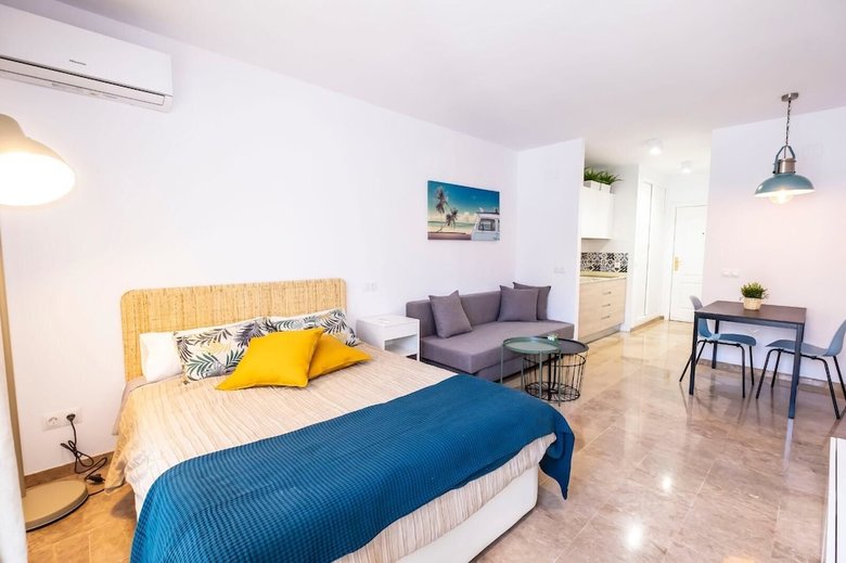 Malagasuite Torremolinos Center Life Apartment