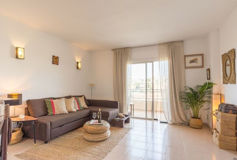 Malagasuite Marina Golf Apartment