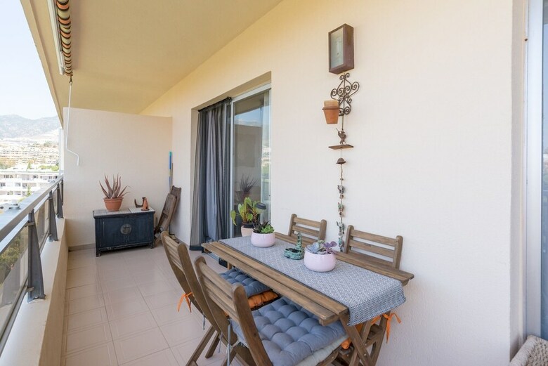Malagasuite Marina Golf Apartment