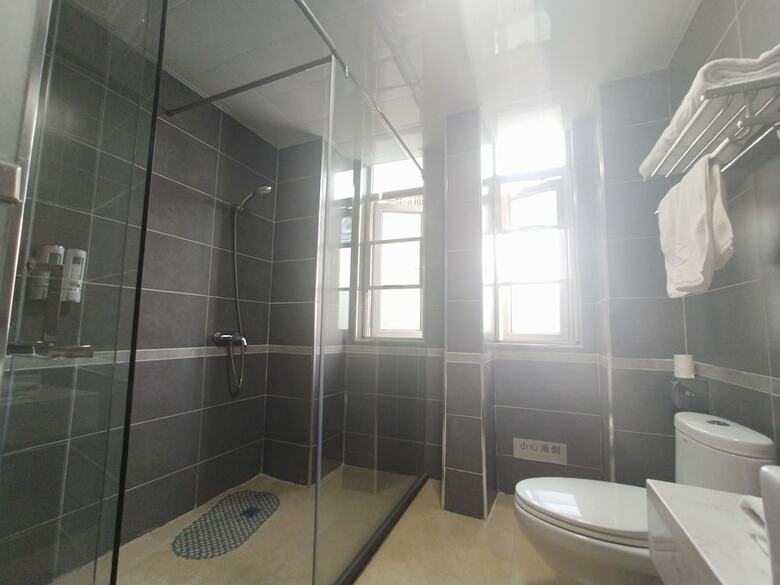 Kbl Hotel