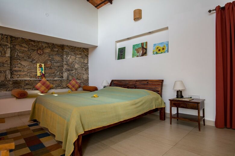 Hotel Dholes Den Bandipur