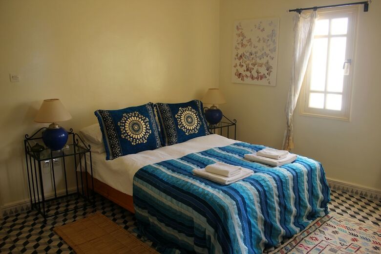Hotel Tifawin Home & Garden