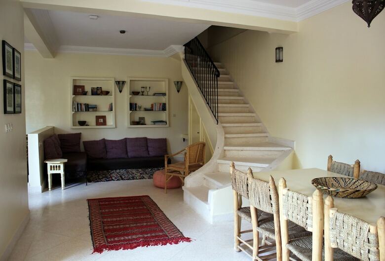 Hotel Tifawin Home & Garden