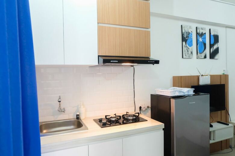 Comfy Studio Bassura City Apartment