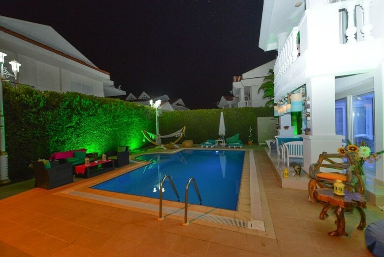 Private Luxury Villa