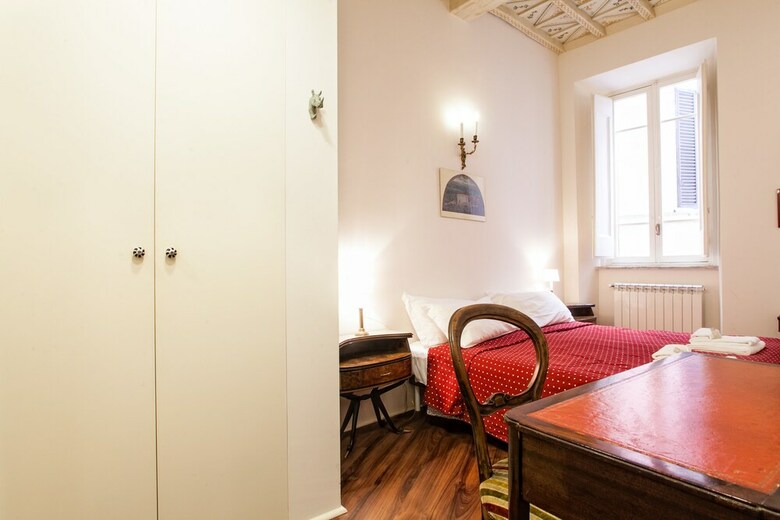 Fully Equipped Apartment In Vicolo Della Torretta