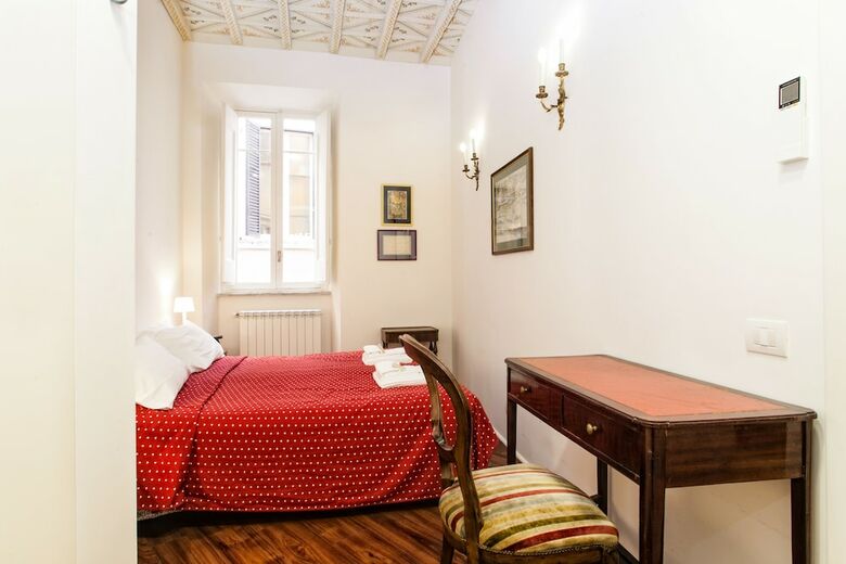 Fully Equipped Apartment In Vicolo Della Torretta