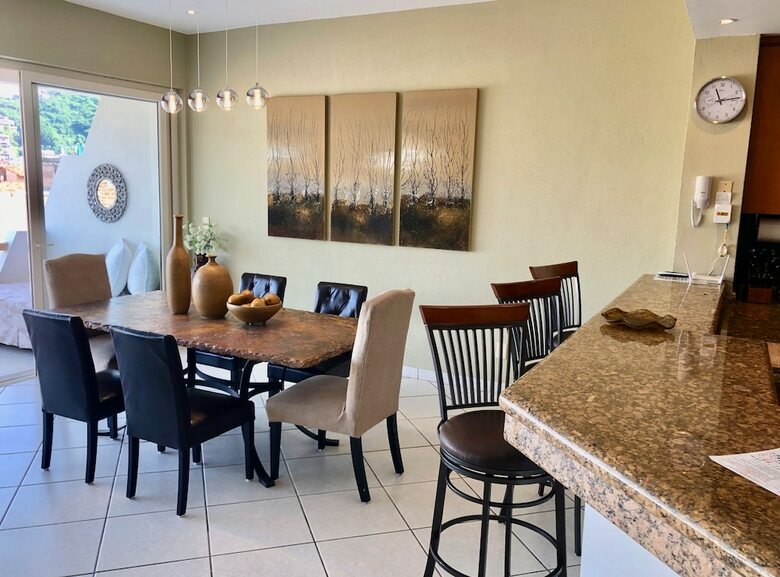 Luxury Condo Romantic Zone-beach