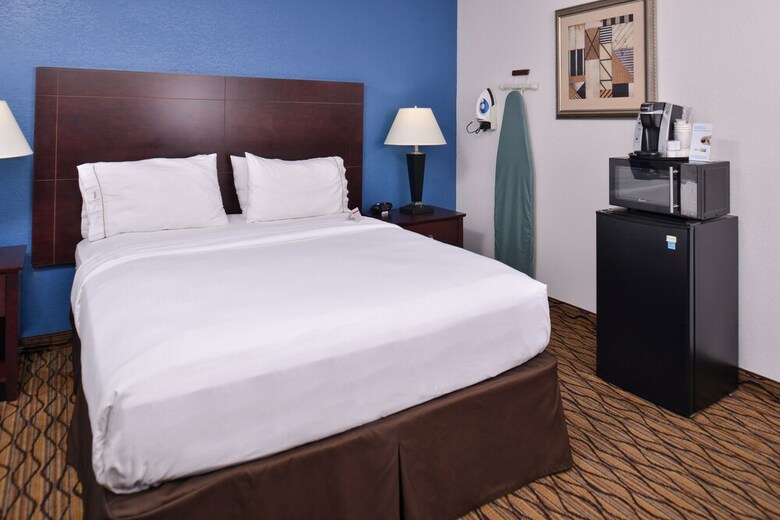 Hotel Holiday Inn Express Omaha West - 90th Street