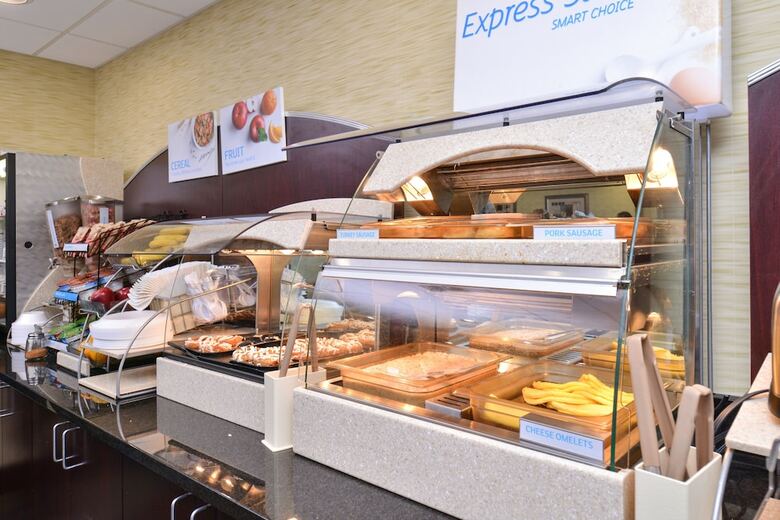 Hotel Holiday Inn Express Omaha West - 90th Street