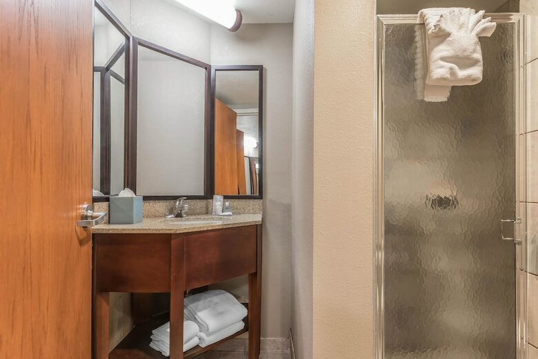 Hotel Comfort Inn Sw Omaha I-80