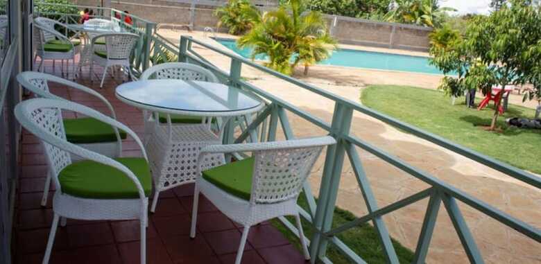 Golden Palm Breeze Hotel