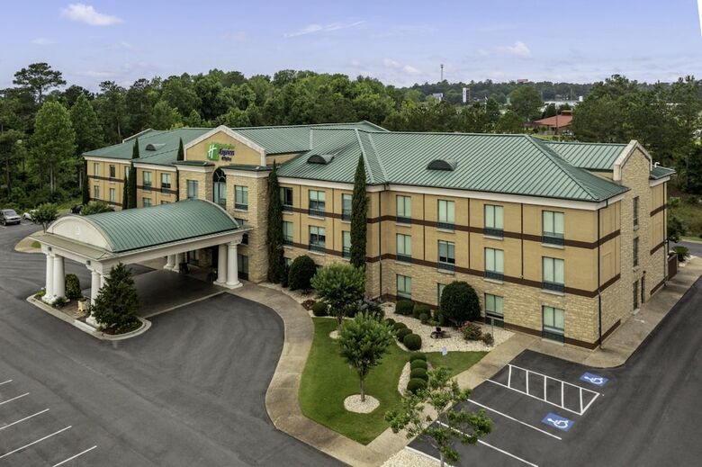 Holiday Inn Express Hotel & Suites Macon-west