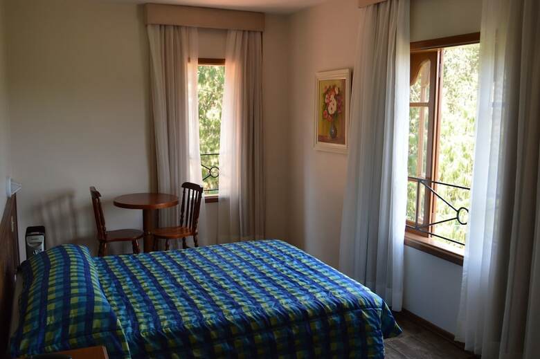 Hotel Ninho Do Falcao