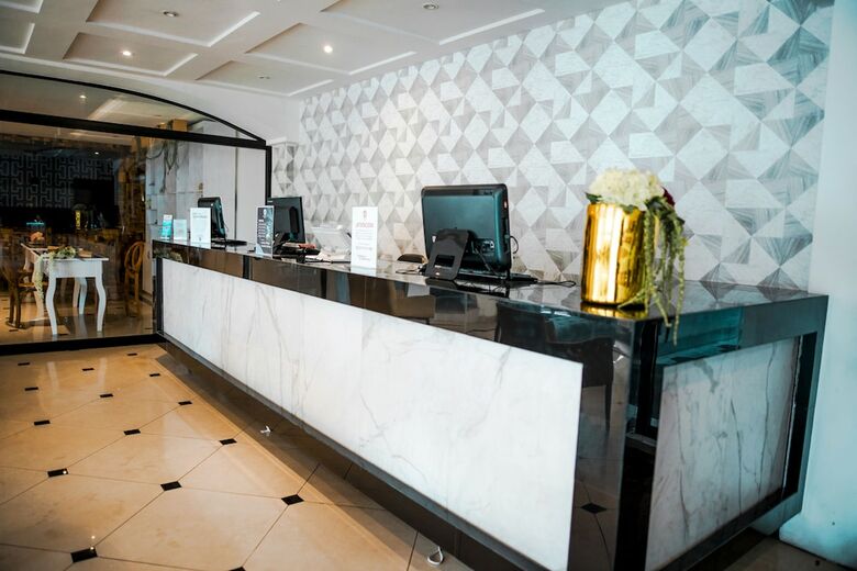 Eh Ejecutivo Urban Hotel