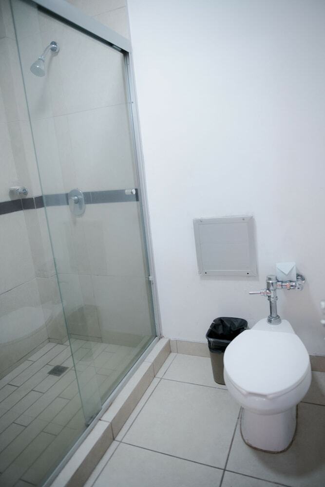 Eh Ejecutivo Urban Hotel