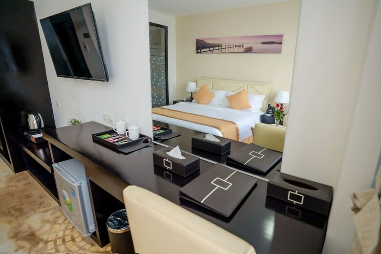 Hotel Sanchaung