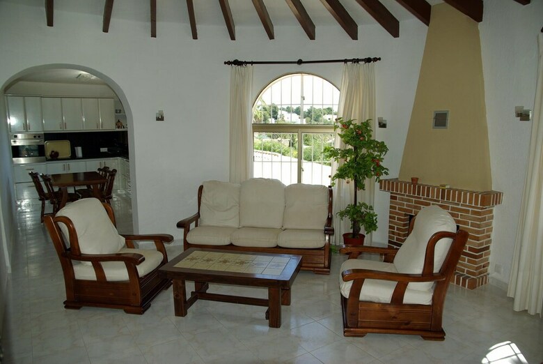Casa June