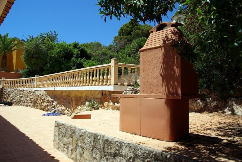 Casa June