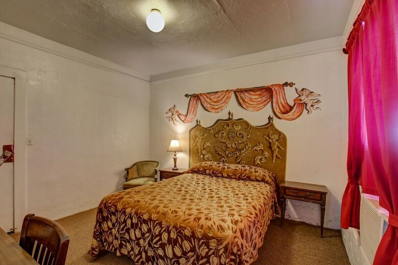 Motel Amargosa Opera House