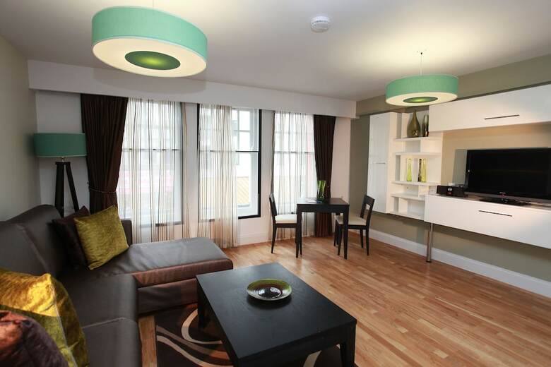 Apartamentos Maitrise Suites