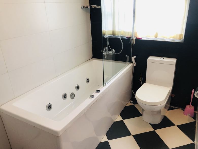 Hotel Swiss Cottage