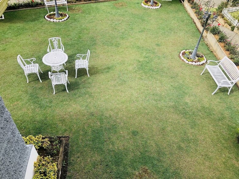 Hotel Swiss Cottage