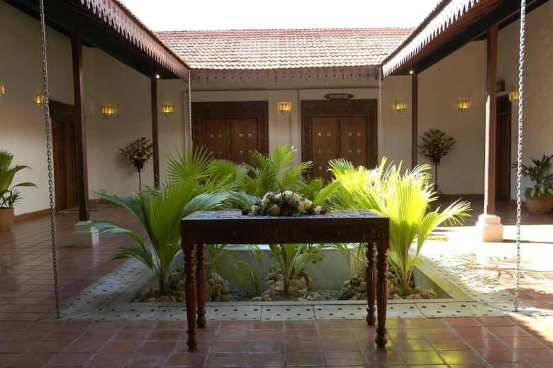 Hotel Serena Beach Resort And Spa