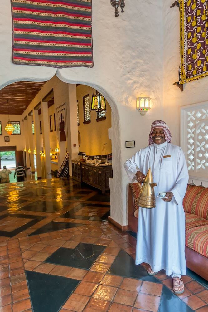 Hotel Serena Beach Resort And Spa