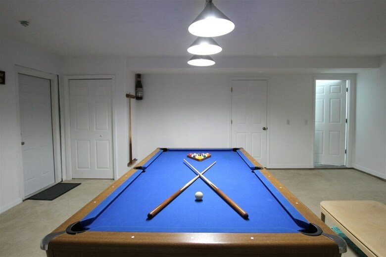 Large 5 Bed Villa With South Facing Pool Overlooking Water