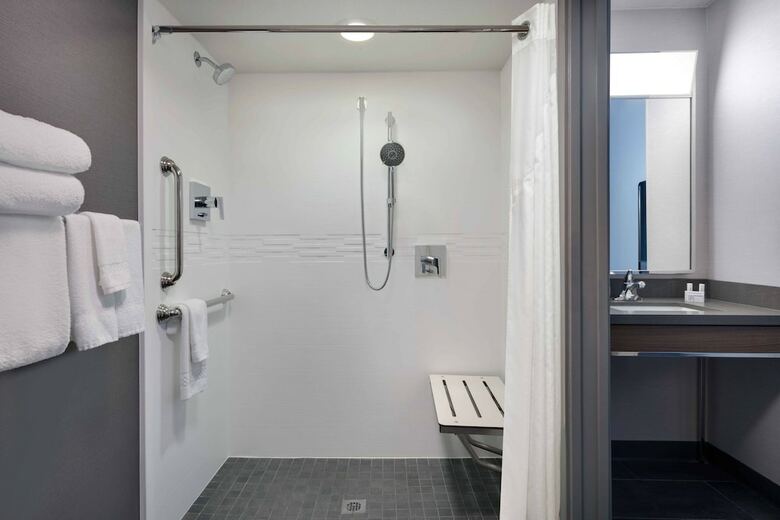 Hotel Courtyard By Marriott Austin South
