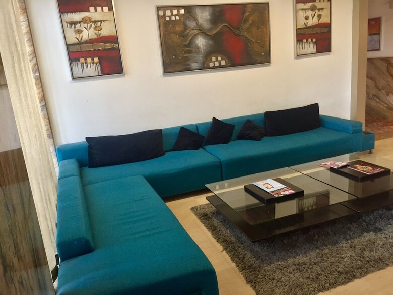 Apartamento Taurus Sarovar Portico