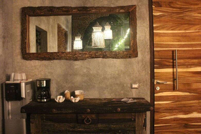 Little Gem Charme Hotel