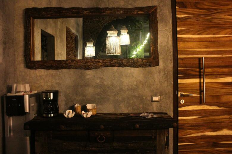 Little Gem Charme Hotel