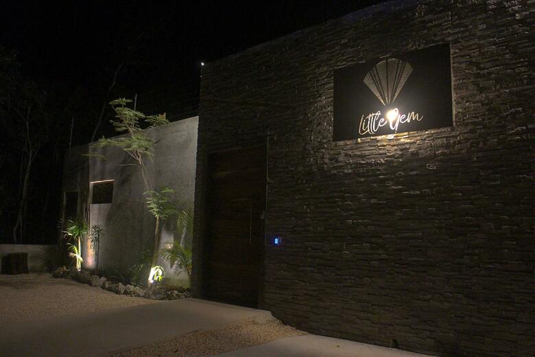 Little Gem Charme Hotel