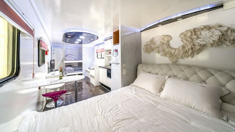 Gapyeong Saeyeon Caravan - Glamping